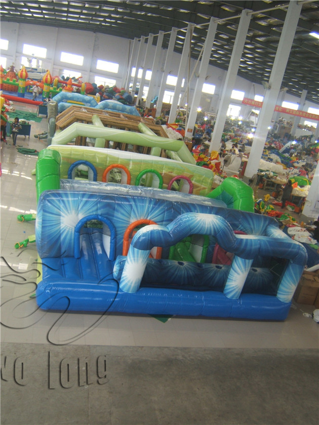 Inflatable obstacle course(3)